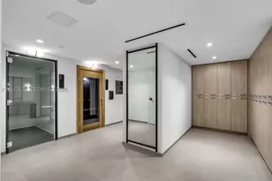 225 N Miami, Miami, FL 33128 - Photo 18