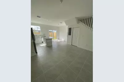 12075 NW 24th, Miami, FL 33167 - Photo 4
