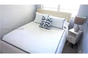 100 Lincoln, Miami Beach, FL 33139 - Photo 12