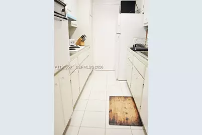100 Lincoln #522, Miami Beach, FL 33139 - Photo 2