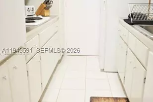 100 Lincoln, Miami Beach, FL 33139 - Photo 2
