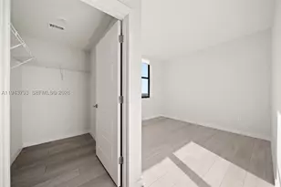 [Address not provided], Fort Lauderdale, FL 33304 - Photo 28