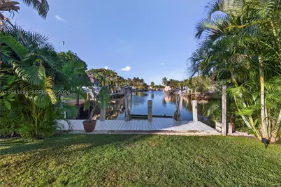 371 SE 3rd, Pompano Beach, FL 33060 - Photo 30