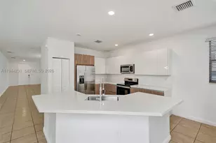 3504 W 94th, Hialeah, FL 33018 - Photo 16