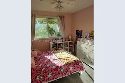 14531 Hickory, Davie, FL 33325 - Photo 16