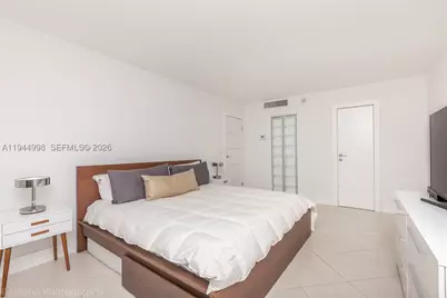 5555 Collins #9U, Miami Beach, FL 33140 - Photo 30