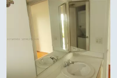 1400 SW 124th #205Q, Pembroke Pines, FL 33027 - Photo 18