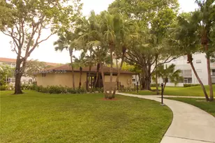 1400 SW 124th, Pembroke Pines, FL 33027 - Photo 38