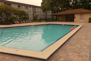 1400 SW 124th, Pembroke Pines, FL 33027 - Photo 48