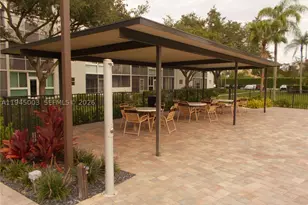 1400 SW 124th, Pembroke Pines, FL 33027 - Photo 42