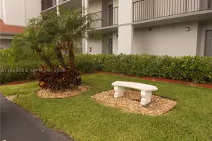1400 SW 124th, Pembroke Pines, FL 33027 - Photo 4