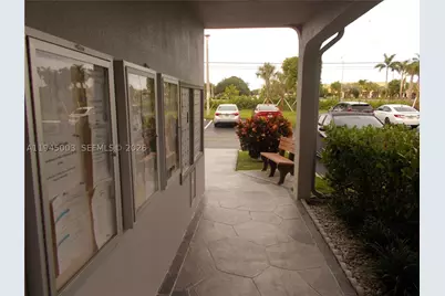 1400 SW 124th #205Q, Pembroke Pines, FL 33027 - Photo 28