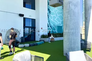 398 NE 5th, Miami, FL 33132 - Photo 20