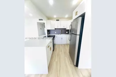 13255 SW 9th #405G, Pembroke Pines, FL 33027 - Photo 4