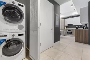 239 SW 9th, Miami, FL 33130 - Photo 26