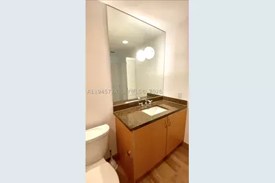 300 S Biscayne #T-1803, Miami, FL 33131 - Photo 18