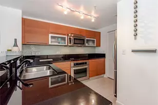 253 NE 2nd, Miami, FL 33132 - Photo 8