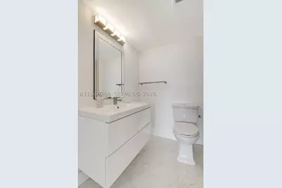 20100 W Country Club #1005, Aventura, FL 33180 - Photo 18