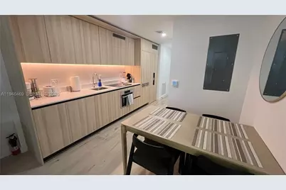 225 N Miami #905, Miami, FL 33128 - Photo 8