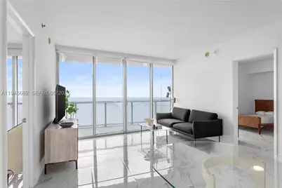 465 Brickell #5505, Miami, FL 33131 - Photo 8