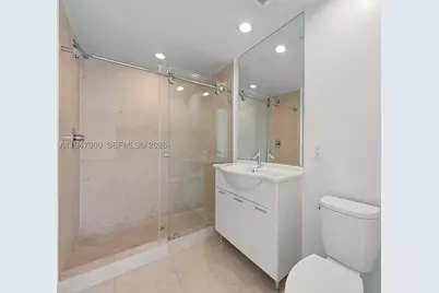 495 Brickell #1801, Miami, FL 33131 - Photo 8