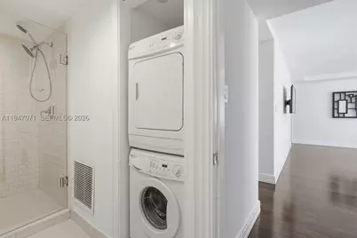 1250 Ocean #PH1, Miami Beach, FL 33139 - Photo 32
