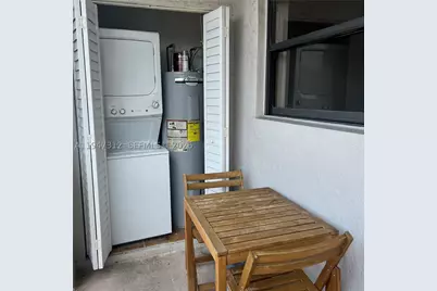 8425 NW 8th #406, Miami, FL 33126 - Photo 22