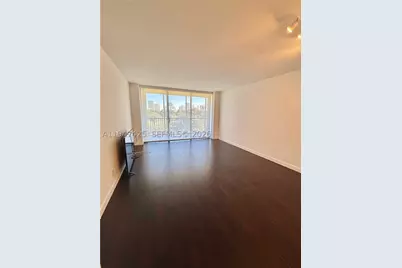 20335 W Country Club #405, Aventura, FL 33180 - Photo 14