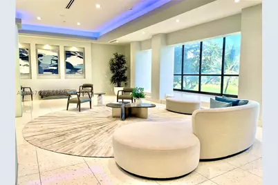 20335 W Country Club #405, Aventura, FL 33180 - Photo 4