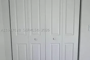 909 NE 211th, Miami, FL 33179 - Photo 28