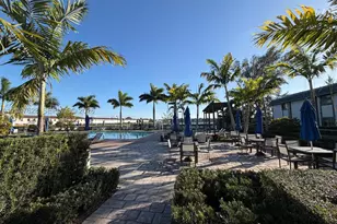909 NE 211th, Miami, FL 33179 - Photo 44