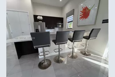 909 NE 211th, Miami, FL 33179 - Photo 52