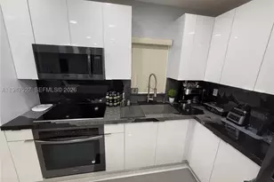 380 W 41st, Hialeah, FL 33012 - Photo 30