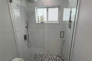 380 W 41st, Hialeah, FL 33012 - Photo 14