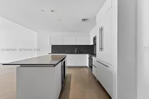 68 SE 6th, Miami, FL 33131 - Photo 4