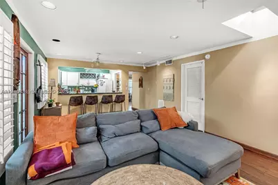 320 SE 10th #D, Pompano Beach, FL 33060 - Photo 8
