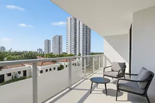 20281 E Country Club, Aventura, FL 33180 - Photo 4