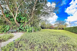 19280 SW 304th, Homestead, FL 33030 - Photo 8