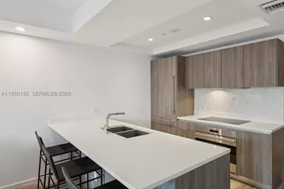 801 S Miami #3802, Miami, FL 33130 - Photo 10