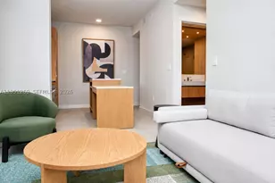11 NE 6th, Miami, FL 33132 - Photo 4