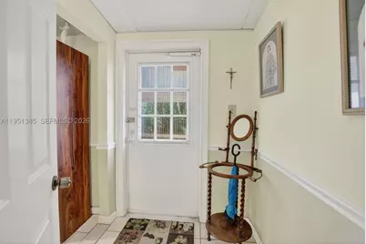 3033 Lakeshore, Dania Beach, FL 33312 - Photo 16