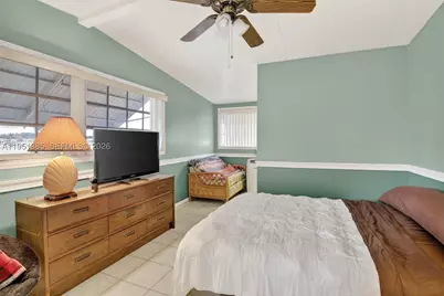 3033 Lakeshore, Dania Beach, FL 33312 - Photo 42