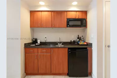 18001 Collins #1202, Sunny Isles Beach, FL 33160 - Photo 10
