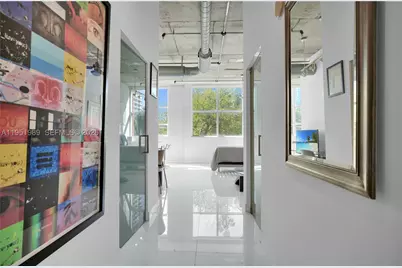 2001 Biscayne #3213, Miami, FL 33137 - Photo 2