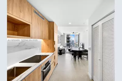 11 NE 6 #3210, Miami, FL 33132 - Photo 8