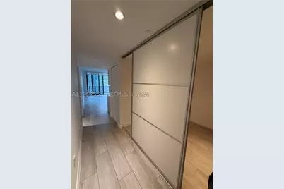 45 SW 9th #1004, Miami, FL 33130 - Photo 2