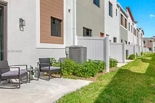 1001 NE 58th, Oakland Park, FL 33334 - Photo 20