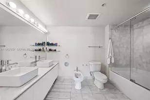 601 NE 36th, Miami, FL 33137 - Photo 12