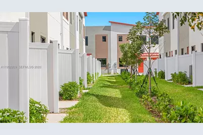 1001 NE 58th #A, Oakland Park, FL 33334 - Photo 42