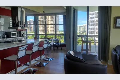 3600 Mystic Pointe #913, Aventura, FL 33180 - Photo 4
